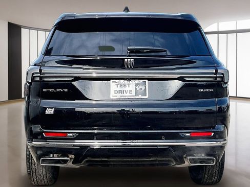 New 2026 Buick Enclave Avenir w/ Super Cruise Package image 4