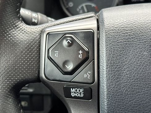 Certified 2018 Toyota Tacoma TRD Sport RWD image 29
