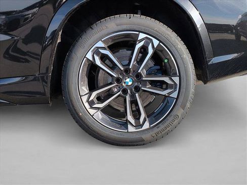 New 2026 BMW X1 M35i image 10