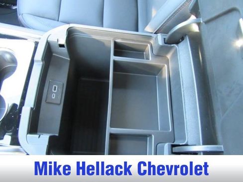 New 2026 Chevrolet Tahoe RST image 17