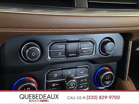 Used 2021 Chevrolet Tahoe High Country w/ Premium Package AWD/4WD image 20