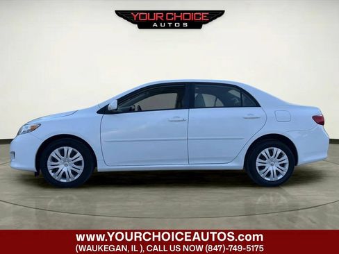 Used 2009 Toyota Corolla XLE FWD image 2