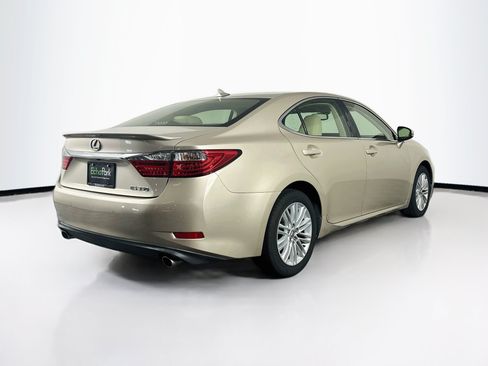 Used 2013 Lexus ES 350 w/ Luxury Pkg FWD image 9