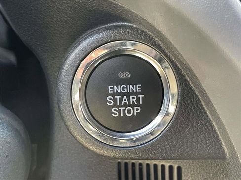 Used 2024 Subaru Crosstrek 2.0i Premium w/ Popular Package #3 image 23