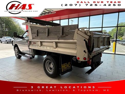 Used 2022 RAM 3500 Tradesman image 3