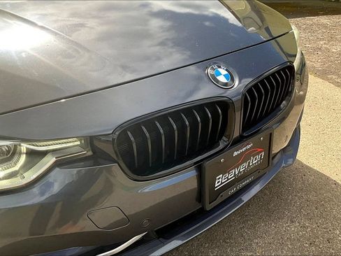 Used 2018 BMW 330i Sedan RWD image 31