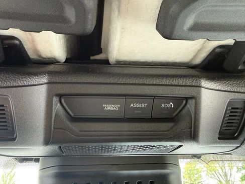 Certified 2024 Jeep Wrangler Unlimited Rubicon AWD/4WD image 25