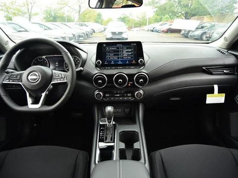 New 2025 Nissan Sentra SV w/ All-Weather Package image 8