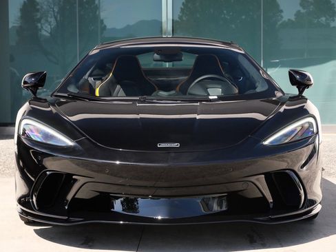 New 2026 McLaren GTS image 2