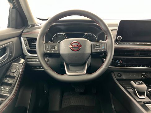 New 2026 Nissan Rogue SV image 12