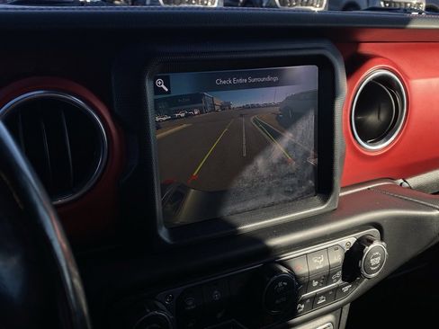 Used 2020 Jeep Gladiator Rubicon image 14