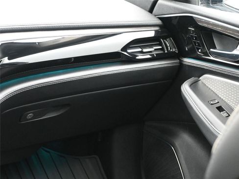 Certified 2023 Acura MDX SH-AWD w/ Advance Package image 15