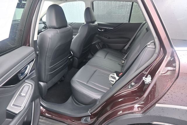 Used 2025 Subaru Outback Limited AWD/4WD image 19