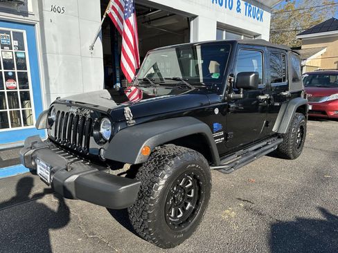 Used 2016 Jeep Wrangler Unlimited Sport w/ Quick Order Package 24S image 3