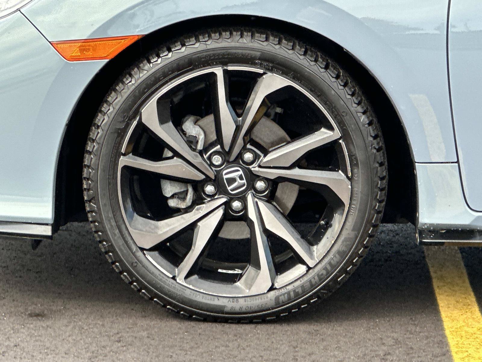 Used 2017 Honda Civic Sport Touring image 8