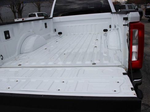 Used 2023 Ford F350 XLT w/ FX4 Off-Road Package image 13