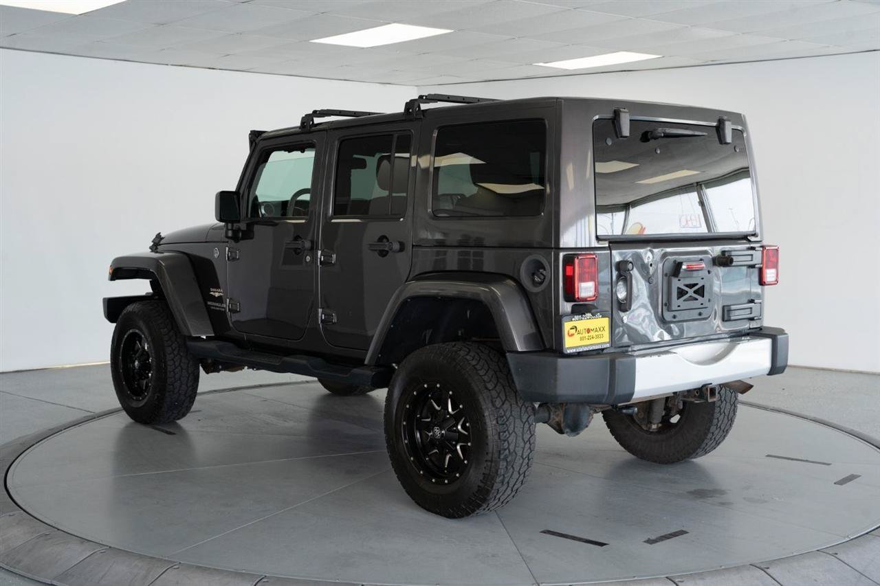 Used 2014 Jeep Wrangler Unlimited Sahara w/ Max Tow Package AWD/4WD image 6