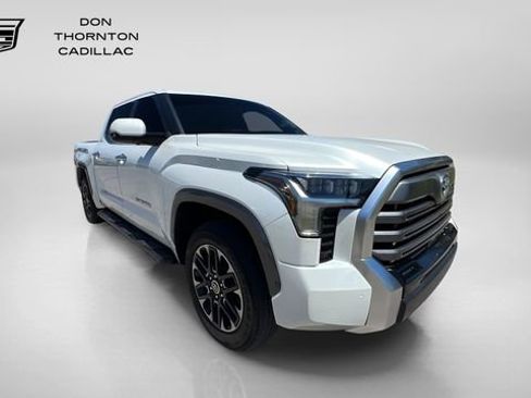 Used 2023 Toyota Tundra Limited AWD/4WD image 14