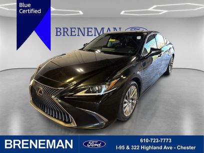 Used 2020 Lexus ES 300h w/ Luxury Package