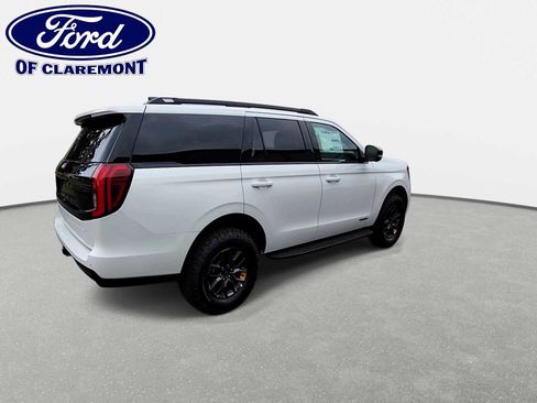 New 2027 Ford Expedition Tremor w/ Driver's Package AWD/4WD image 8