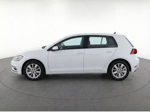 Used 2017 Volkswagen Golf S FWD image 38
