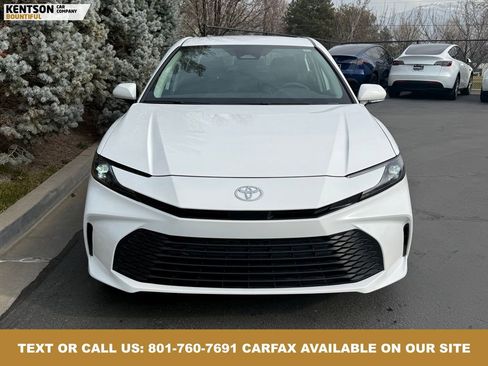 Used 2026 Toyota Camry LE image 2