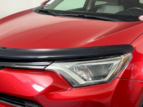 Used 2016 Toyota RAV4 XLE image 11