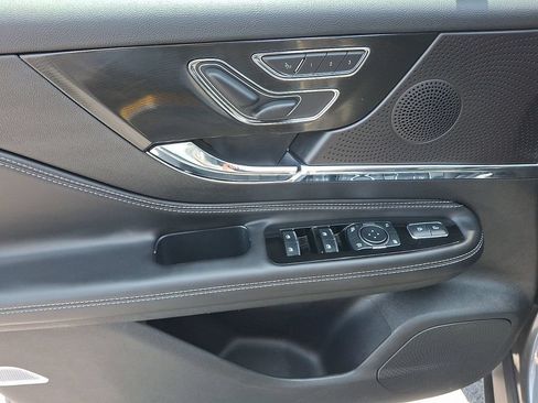 Certified 2023 Lincoln Corsair AWD w/ Equipment Group 101A image 12