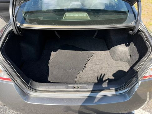 Used 2014 Nissan Altima 2.5 SV FWD image 11