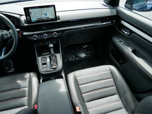 Used 2024 Honda CR-V Sport Touring image 9