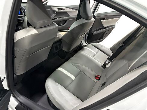 New 2026 Toyota Camry SE image 10