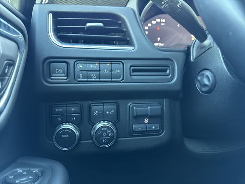 Used 2022 GMC Yukon AT4 w/ Max Trailering Package image 23