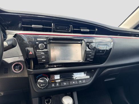 Used 2016 Toyota Corolla S Special Edition FWD image 15