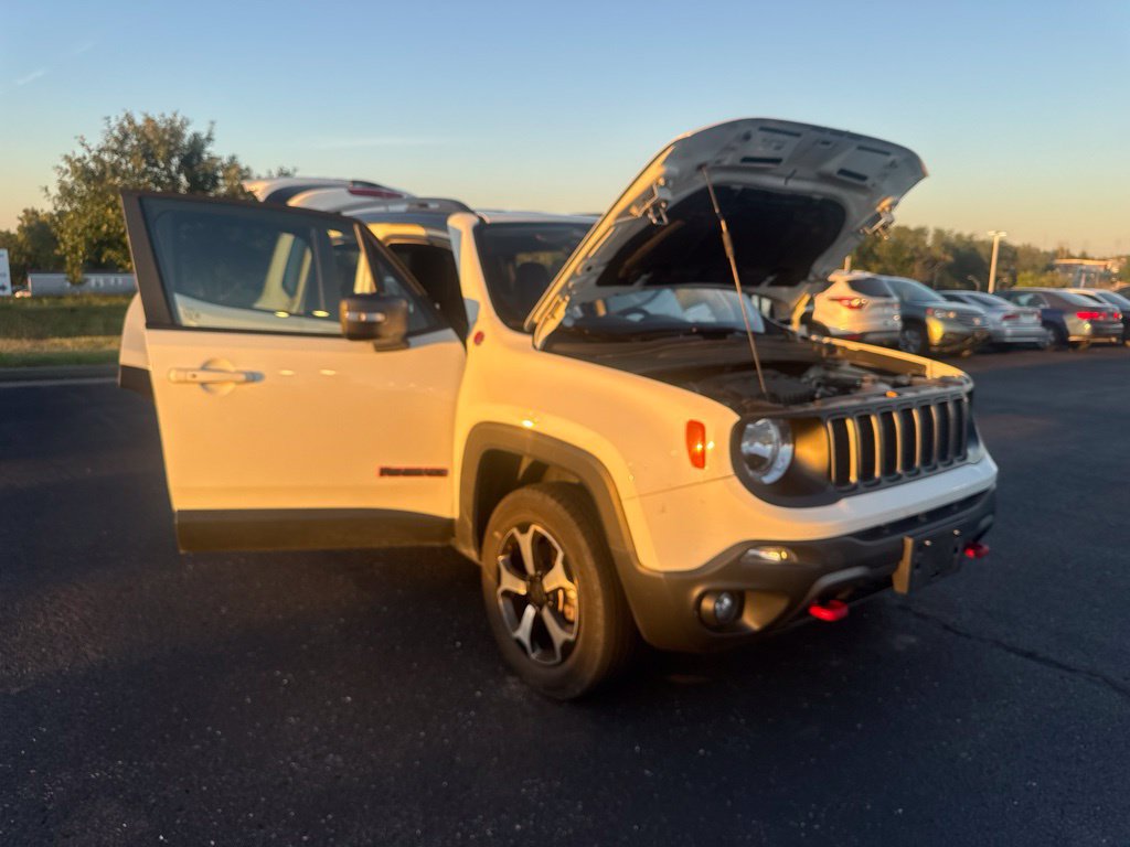 Used 2021 Jeep Renegade Trailhawk AWD/4WD image 39