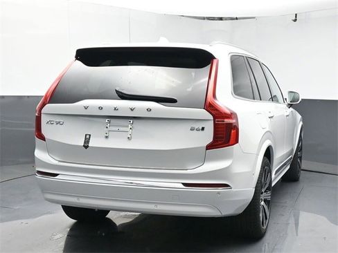 New 2025 Volvo XC90 B6 Plus w/ Protection Package Premier image 7