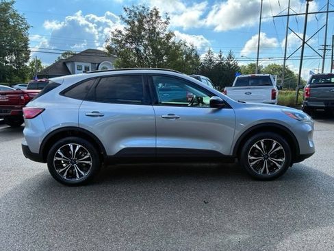 Certified 2022 Ford Escape SEL w/ SEL Stealth AWD Package image 2