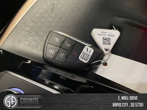 New 2026 Buick Enclave Avenir w/ Super Cruise Package AWD/4WD image 30