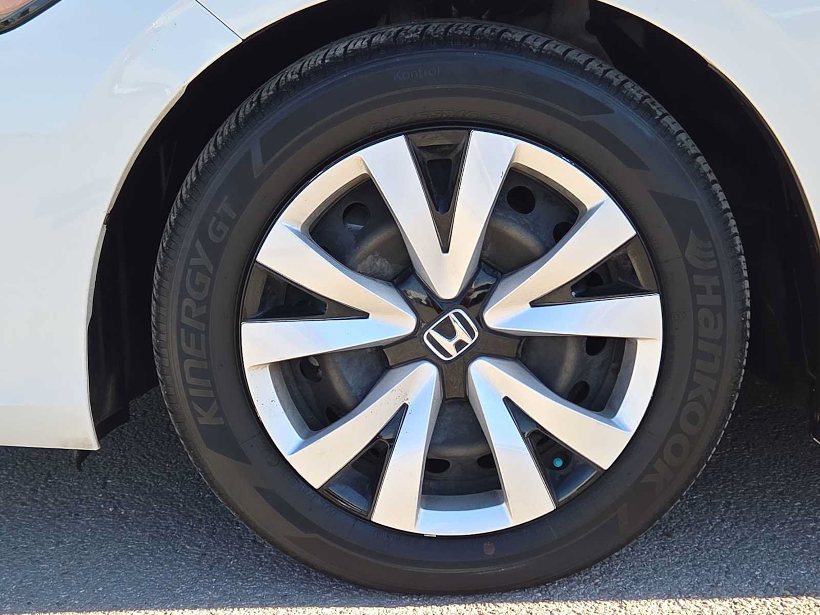 Used 2024 Honda Civic LX image 12