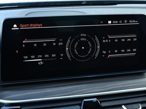 Certified 2022 BMW 530e w/ Premium Package image 44