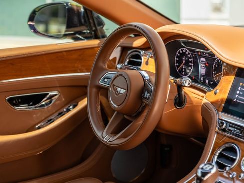 Certified 2022 Bentley Continental GT AWD/4WD image 48