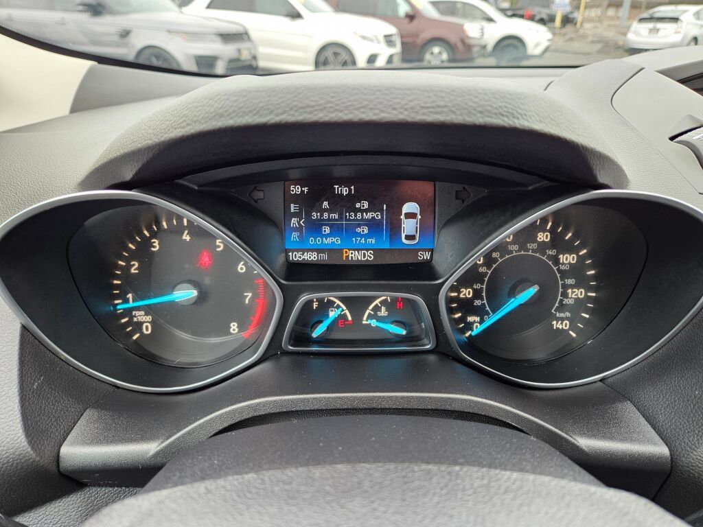 Used 2017 Ford Escape S FWD image 22