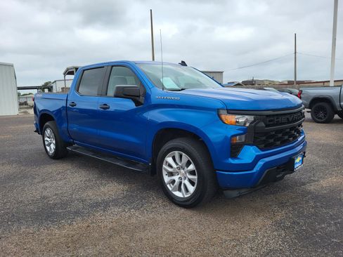 Used 2023 Chevrolet Silverado 1500 Custom AWD/4WD image 7