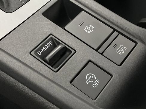 New 2026 Nissan Sentra SV w/ Floor Mat Package FWD image 33