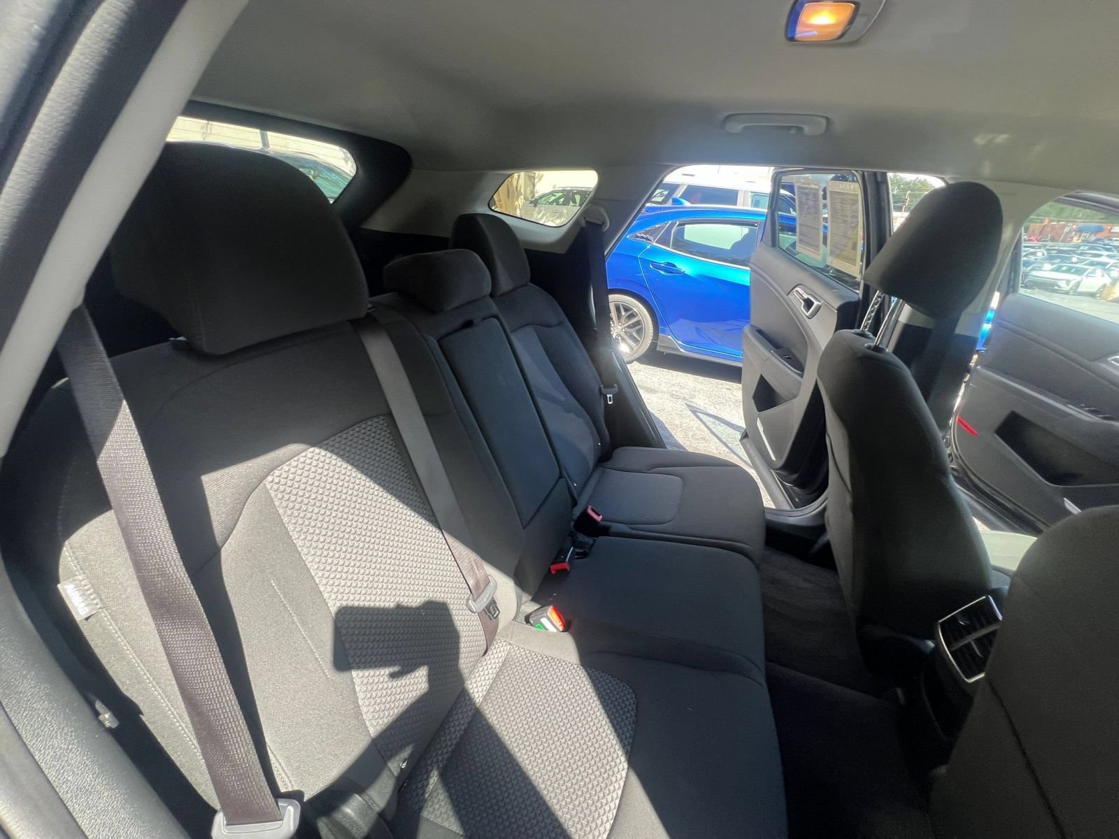 Used 2025 Kia Sportage LX FWD image 20