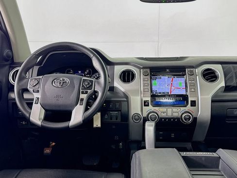 Used 2019 Toyota Tundra Platinum image 9