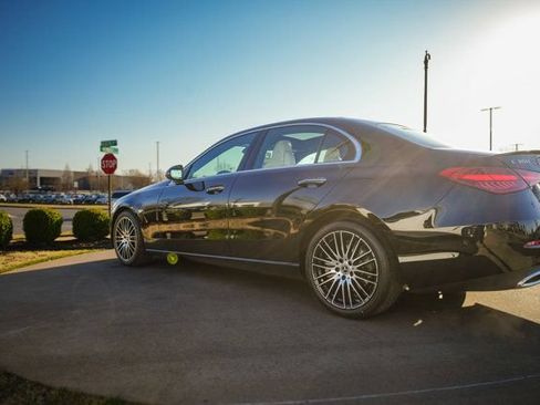 Used 2026 Mercedes-Benz C 300 4MATIC Sedan image 9