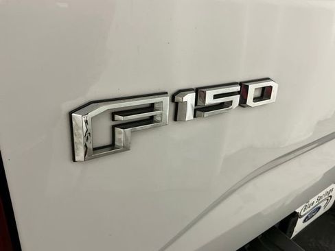 Used 2015 Ford F150 Lariat w/ Equipment Group 502A Luxury image 7