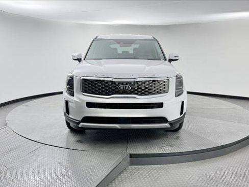 Used 2021 Kia Telluride LX FWD image 12