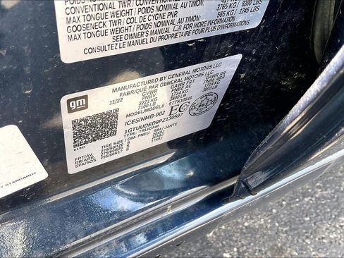 Used 2023 GMC Sierra 1500 SLT AWD/4WD image 21