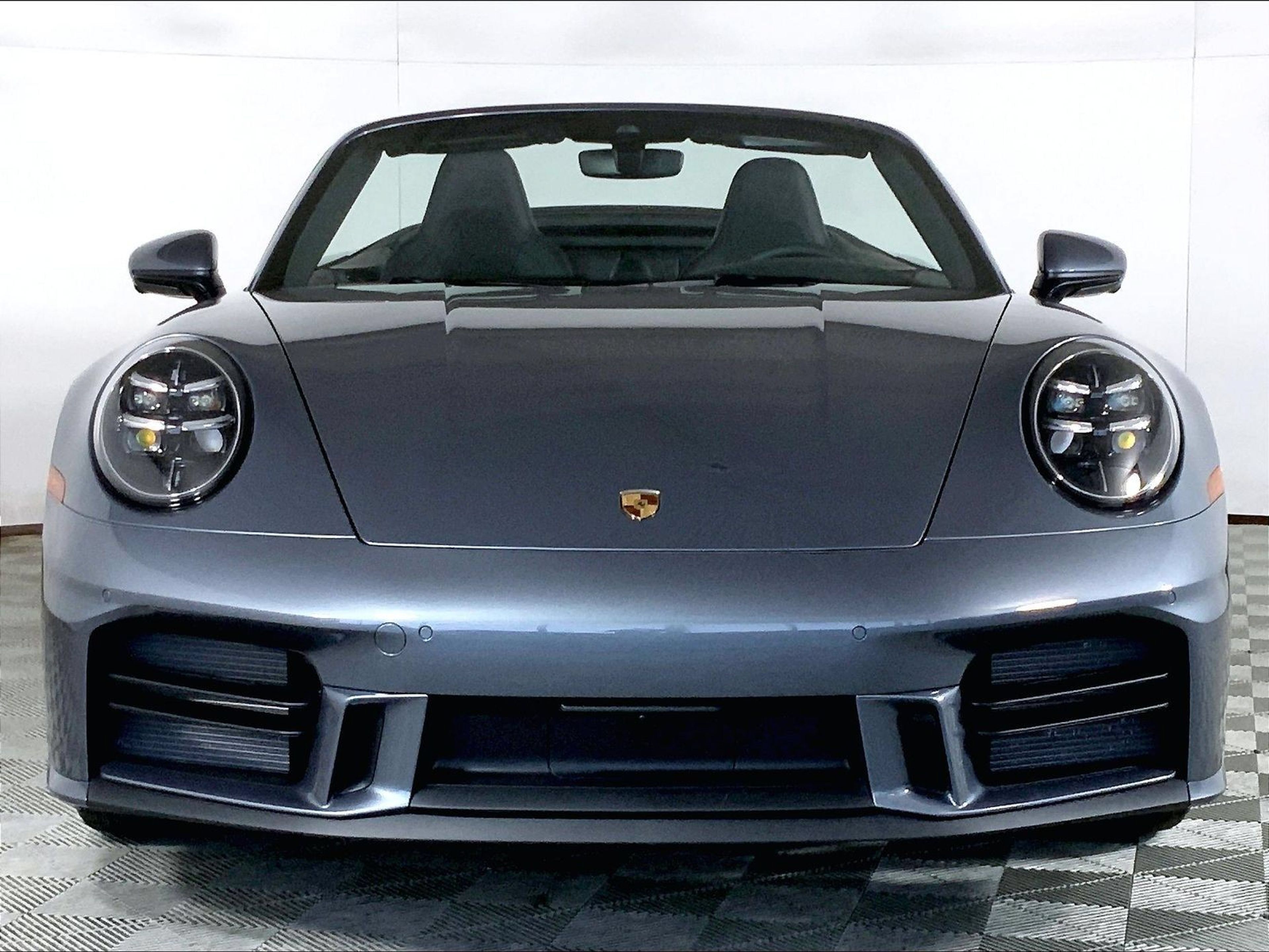 Used 2026 Porsche 911 Carrera T RWD image 6